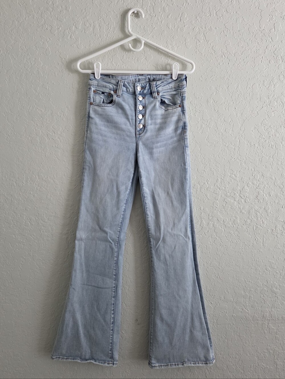 American Eagle Next Level Stretch Super High Rise Flare Jeans 8L